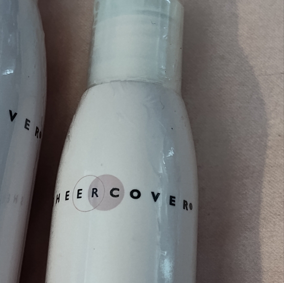 NWT!! Sheer Cover Conditioning Cleansers (4oz & 2oz) - Picture 5 of 8